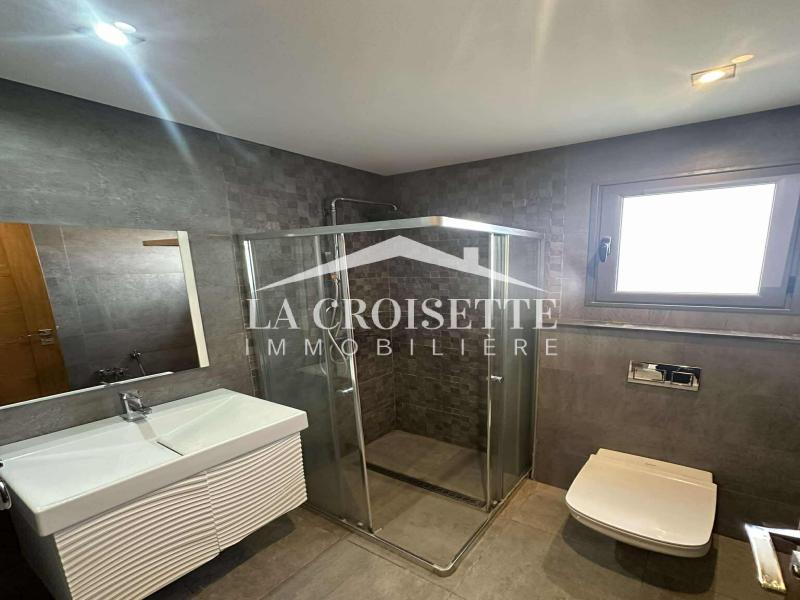 Appartement S+3 à La Soukra