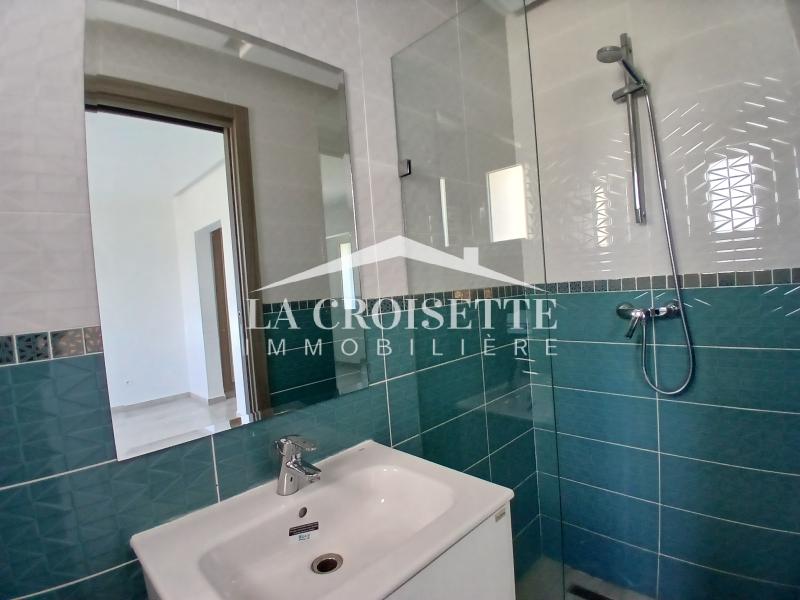 Appartement S+3 à La Soukra