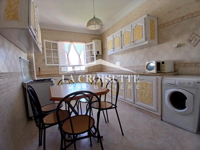 Appartement S+3 meublé à La Marsa