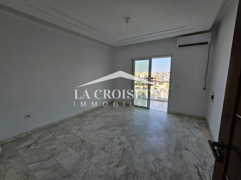 Appartement S+4 à Ain Zaghouan Nord