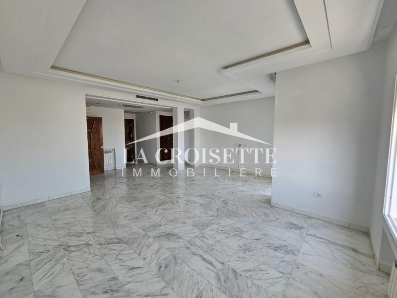 Appartement S+4 à Ain Zaghouan Nord