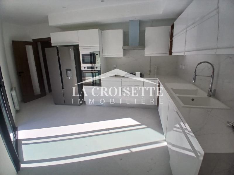 Appartement S+3 à La Marsa