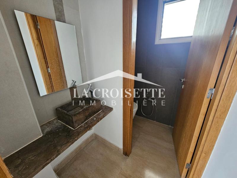 Appartement S+4 avec chambre de service aux Jardins de Carthage