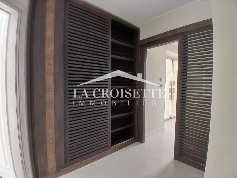 Appartement S+3 vue sur lac avec jardin aux Berges du Lac 1