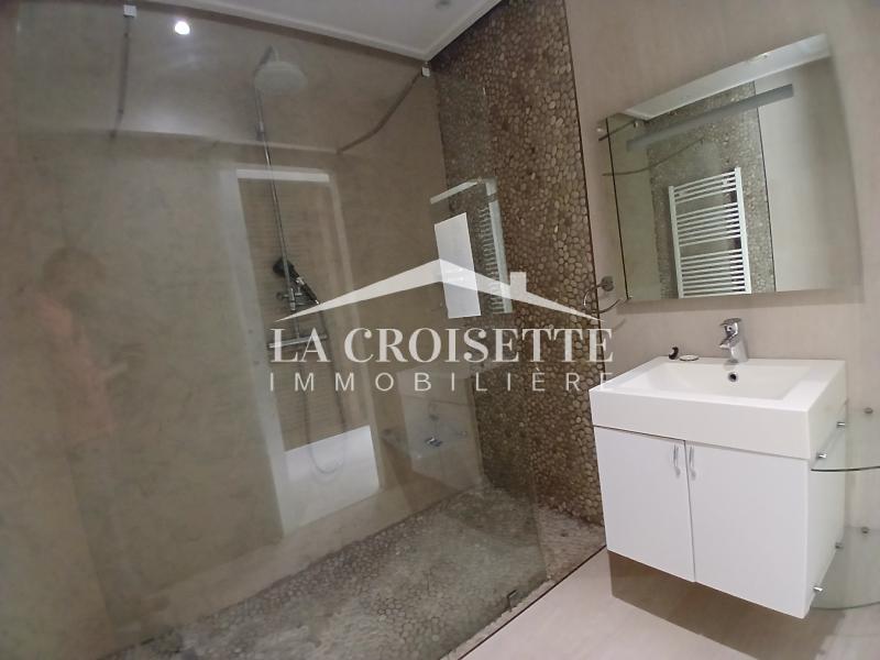 Appartement S+3 vue sur lac avec jardin aux Berges du Lac 1