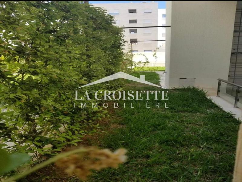 Appartement S+2 avec jardin aux Jardins de Carthage 