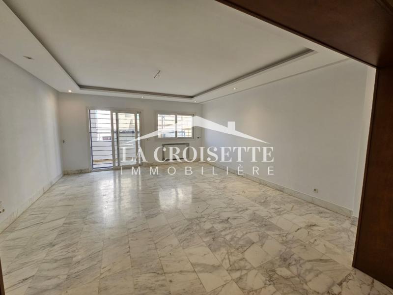 Appartement S+3 avec terrasse aux Jardins de Carthage