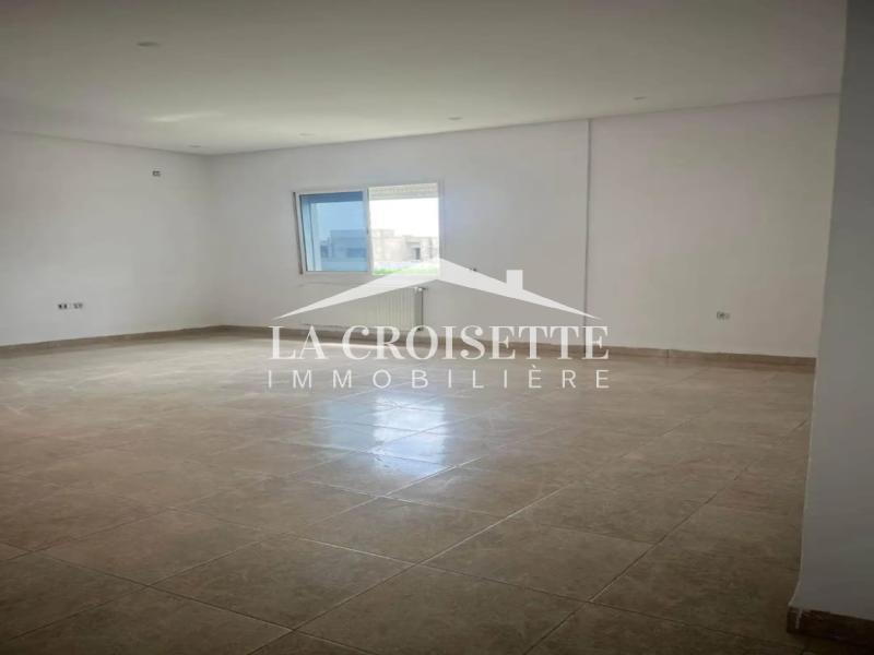 Appartement S+2 à La Soukra
