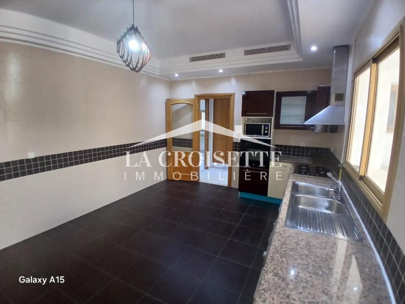 Appartement S+3 à Ain Zaghouan Nord