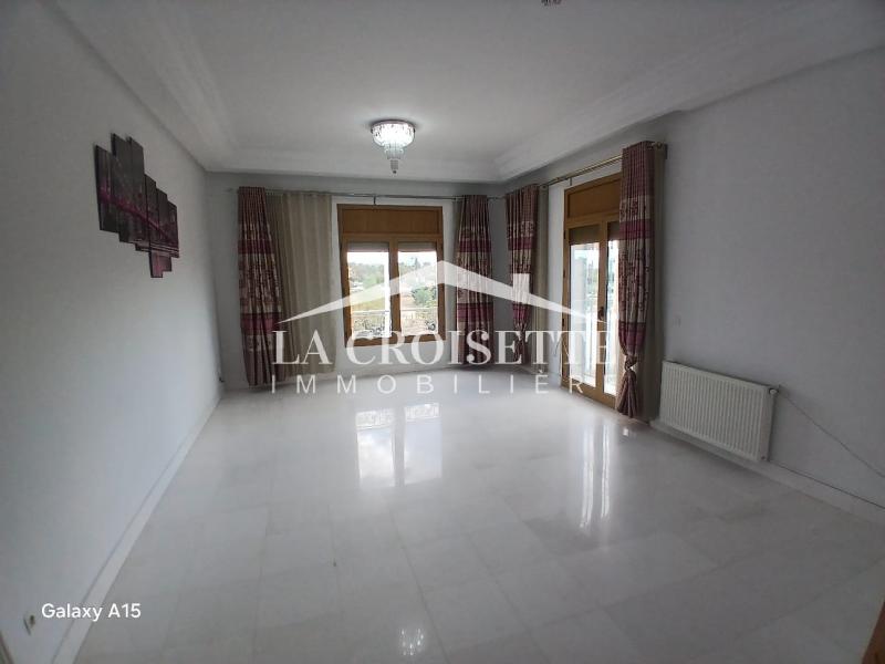 Appartement S+3 à Ain Zaghouan Nord