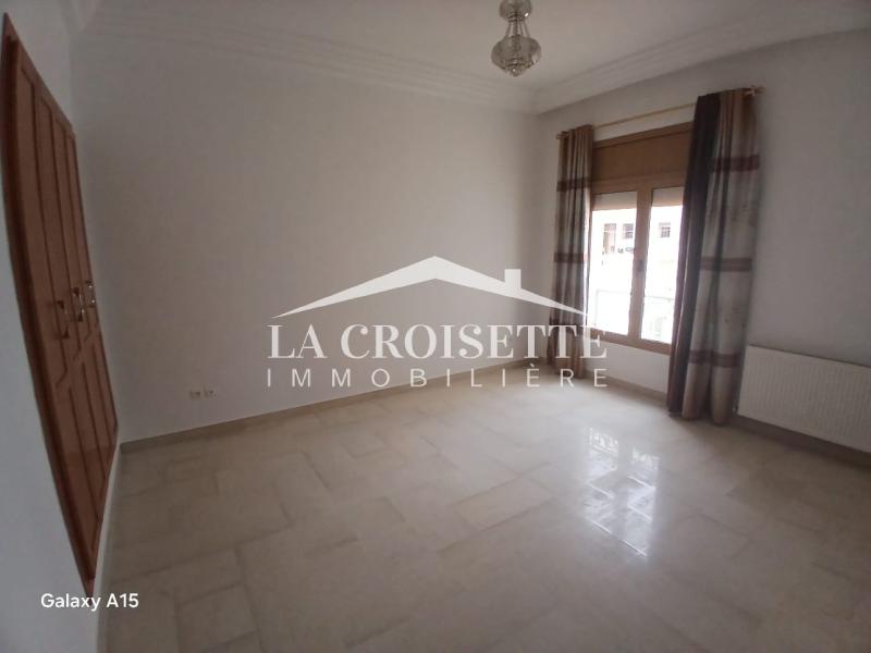 Appartement S+3 à Ain Zaghouan Nord