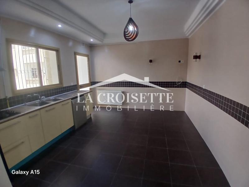 Appartement S+3 à Ain Zaghouan Nord