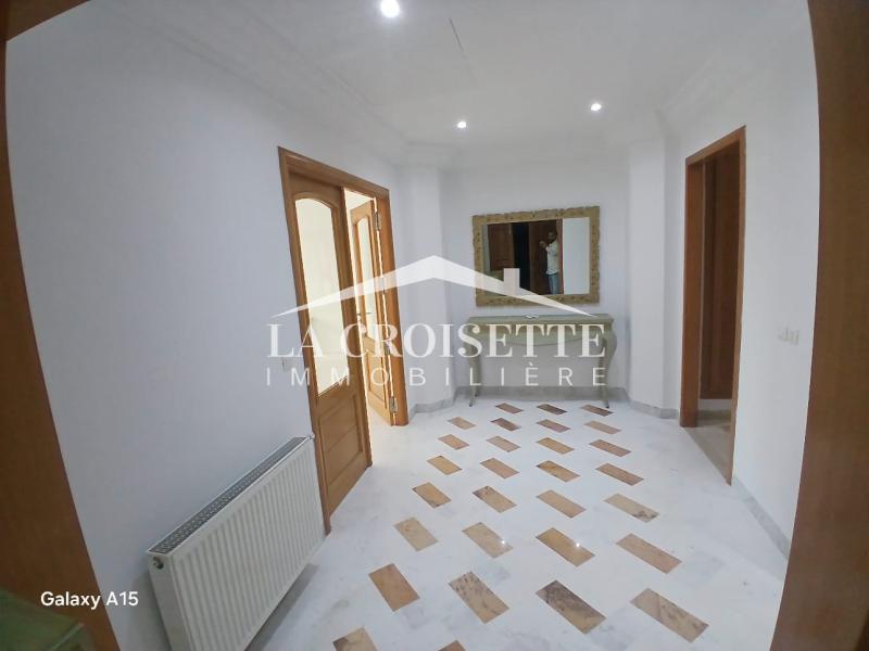 Appartement S+3 à Ain Zaghouan Nord