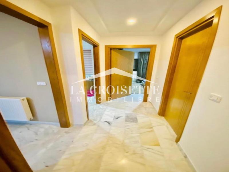 Appartement S+3 meublé aux Jardins de Carthage