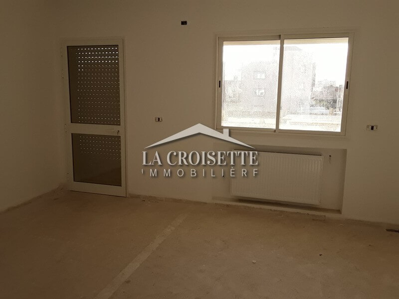 Appartement S+3  à Ain Zaghouan Nord