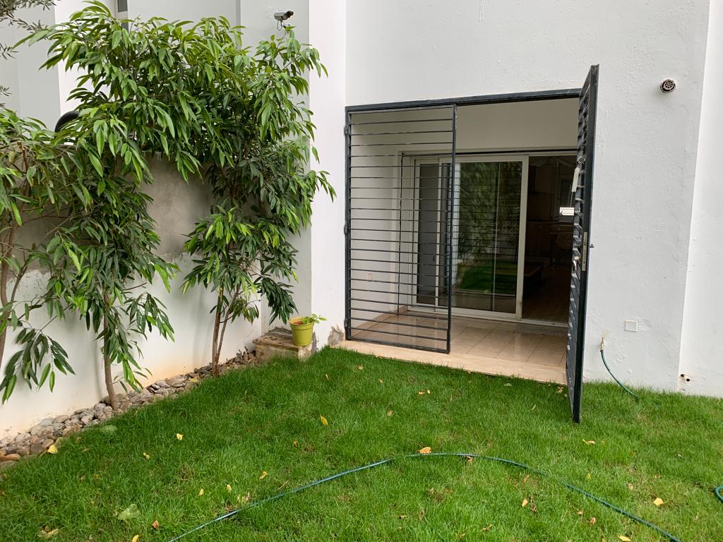 S+3 meublé avec jardin à La Marsa 