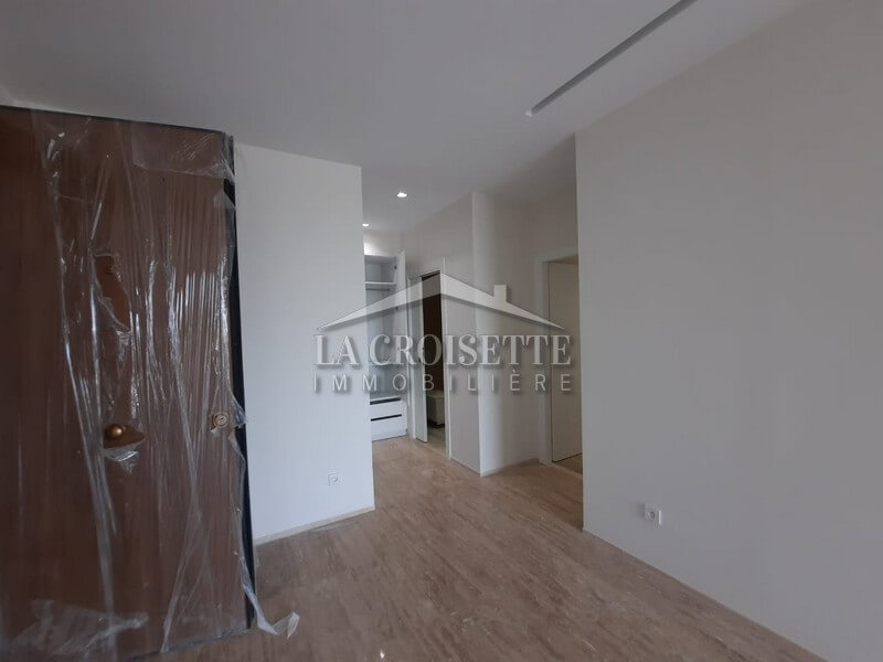 Appartement S+3 à La Soukra