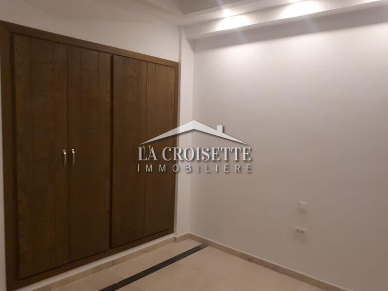 A vendre un appartement s+3 aux Jardins de Carthage 