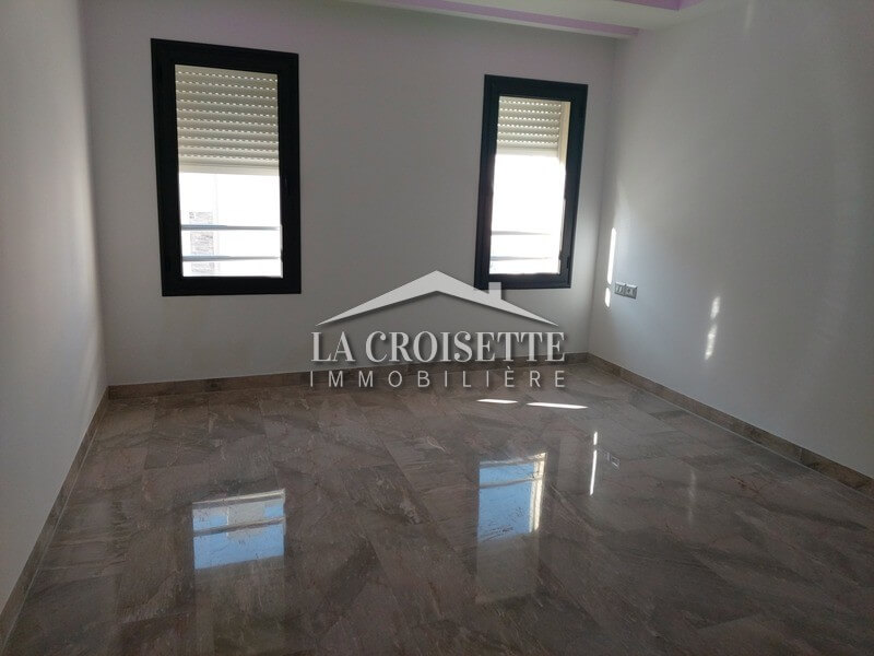 A vendre un appartement s+3 haut standing à la Soukra(Choutrana1)