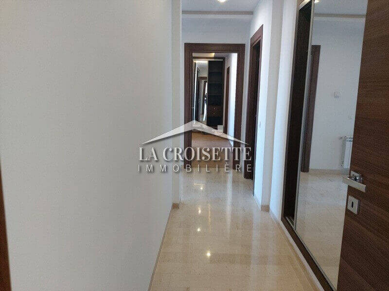 A vendre un appartement s+3 à la Soukra