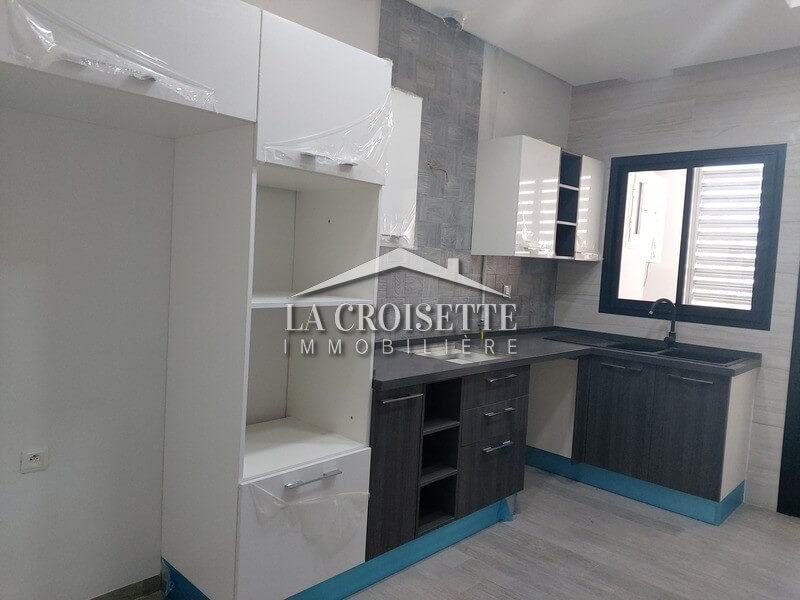 Un appartement s+3 à la Soukra 