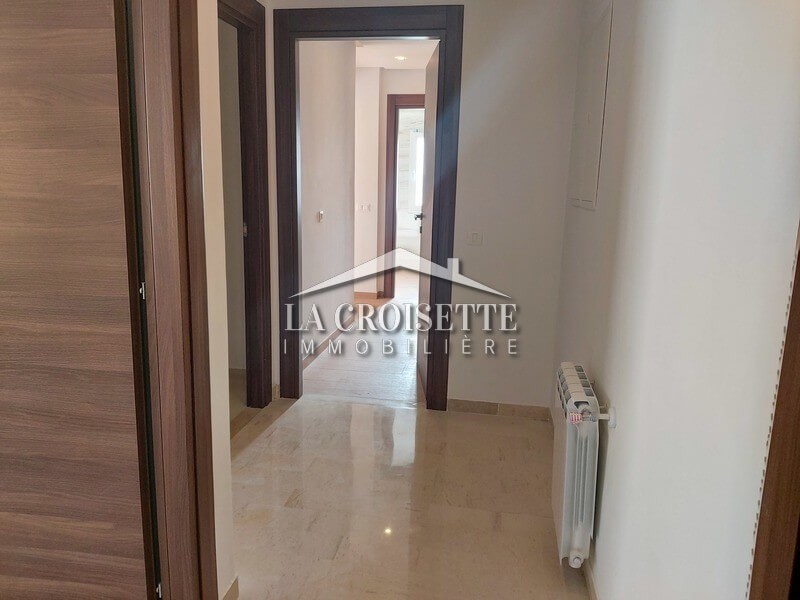 Un appartement s+3 à la Soukra 