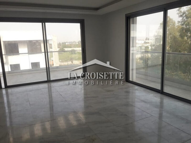 A vendre un appartement s+3 à la Soukra  