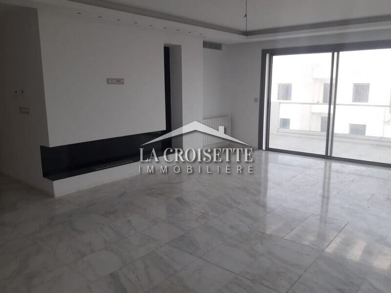 A vendre un appartement s+3 à la Soukra  