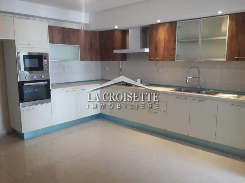 A vendre un appartement s+3 à la Soukra  