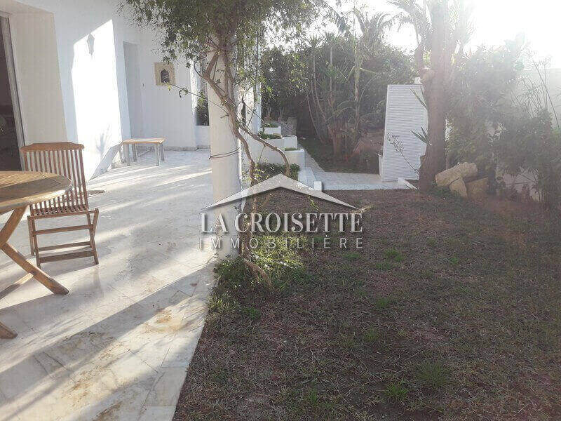 Appartement S+3 avec  Jardins à Carthage Amilcar 