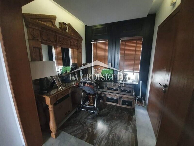 Appartement S+3 à La Soukra