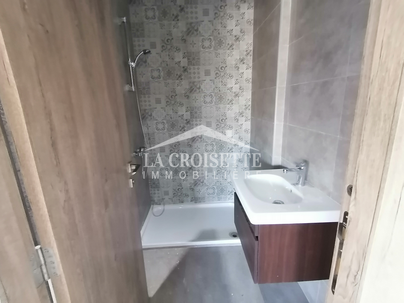 Appartement S+2 à La Soukra