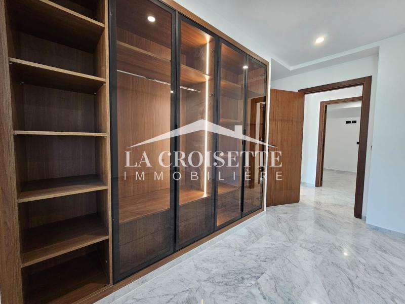 Appartement S+2 à La Soukra