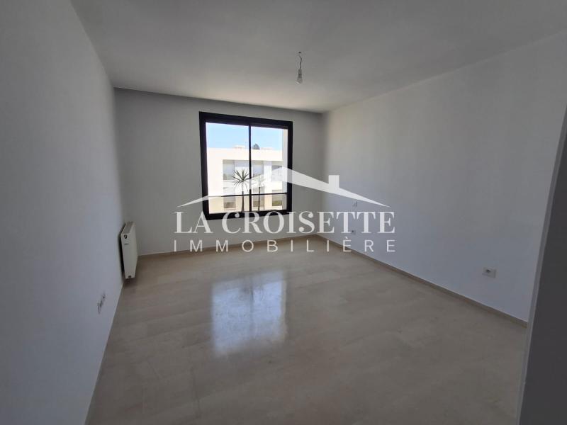 Appartement S+3 à La Soukra