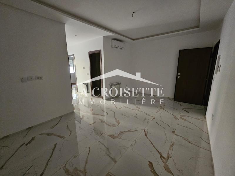 Appartement S+1 avec terrasse et jardin à La Nouvelle Soukra