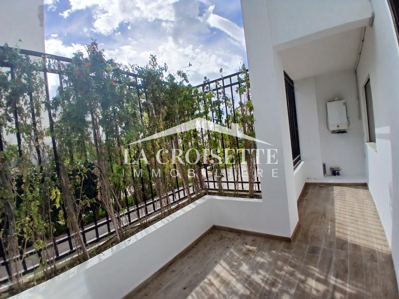 Appartement S+1 avec terrasse à Ain Zaghouan Nord