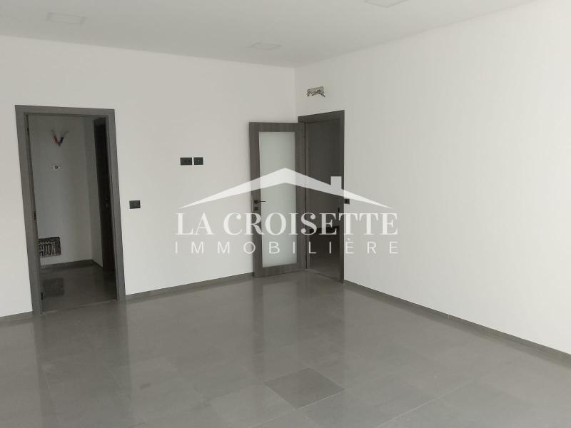 Bureau H+2 à L a Soukra