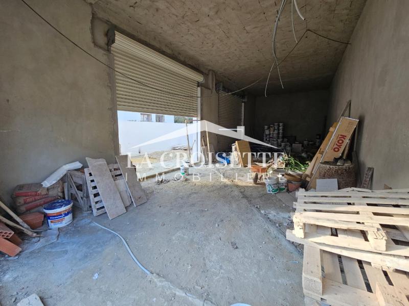 Local commercial à L'aouina