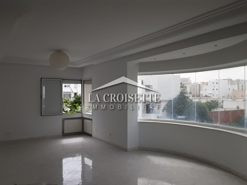 Un duplex S+3 à Ain Zaghouan Nord
