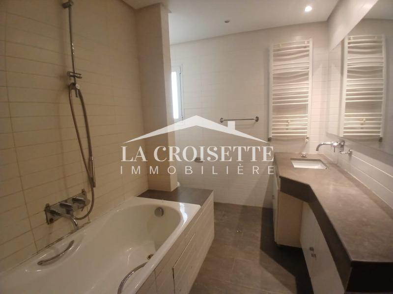 Duplex S+3 à La Marsa