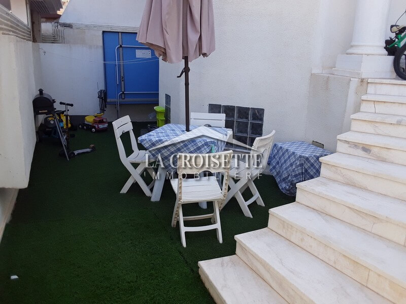 Duplex meublé S+4 à Ain Zaghouan Nord 