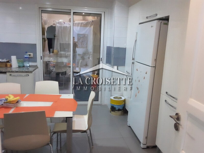 Duplex meublé S+4 à Ain Zaghouan Nord 