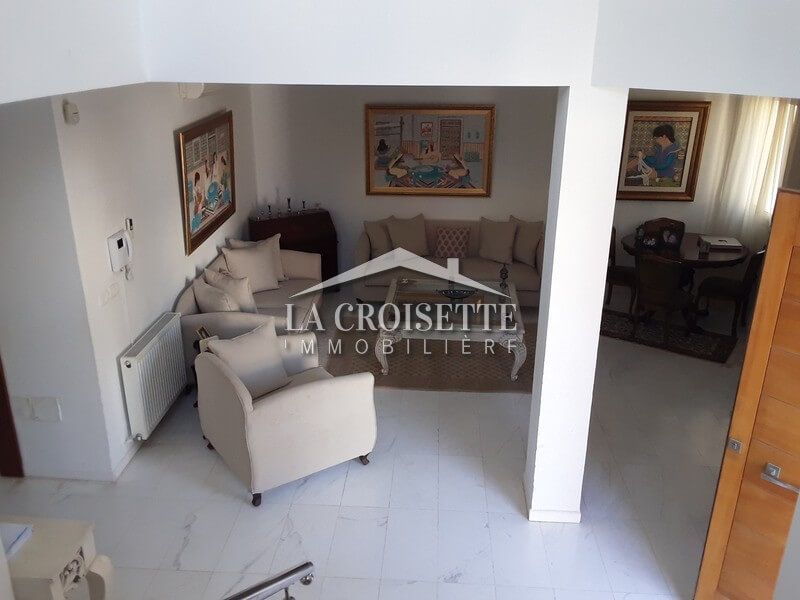 Duplex meublé S+4 à Ain Zaghouan Nord 