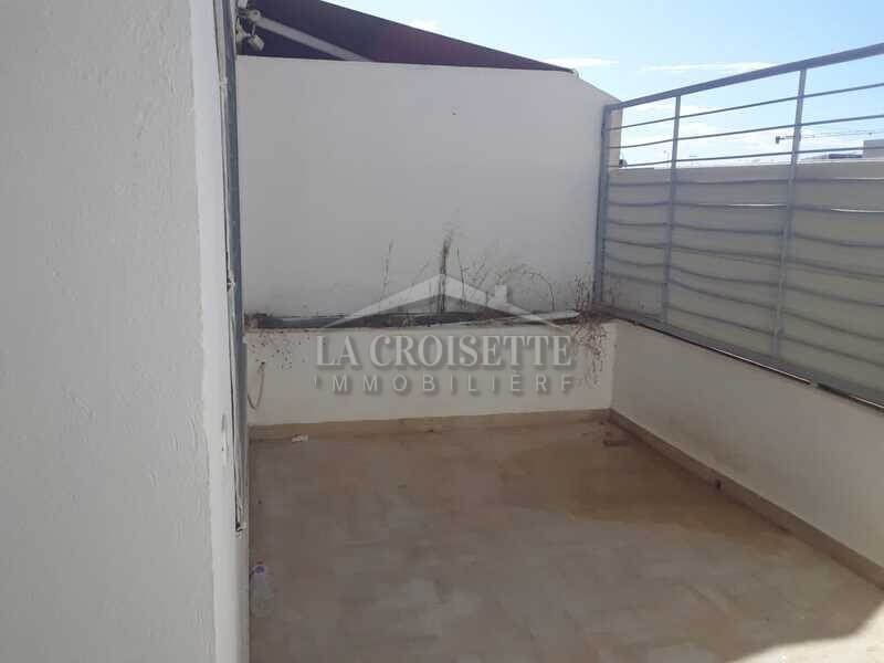 Duplex S+3 avec terrasse aux Jardins De Carthage