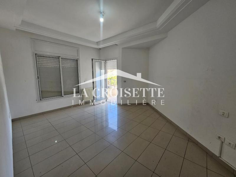 Duplex S+3 avec jardin aux Jardins de Carthage