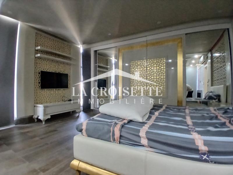 Duplex meublé S+4 avec vue sur mer à Gammarth
