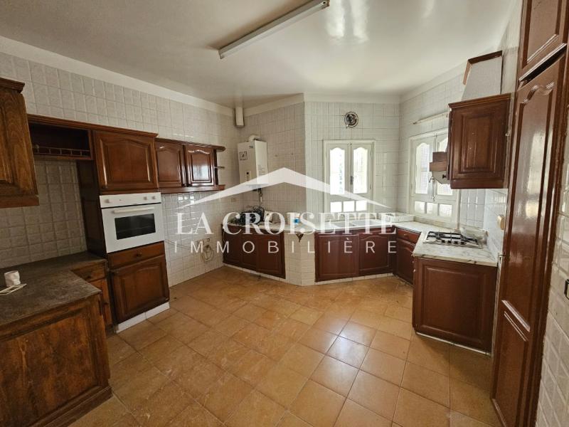 Duplex S+4 avec jardin au Lac 1