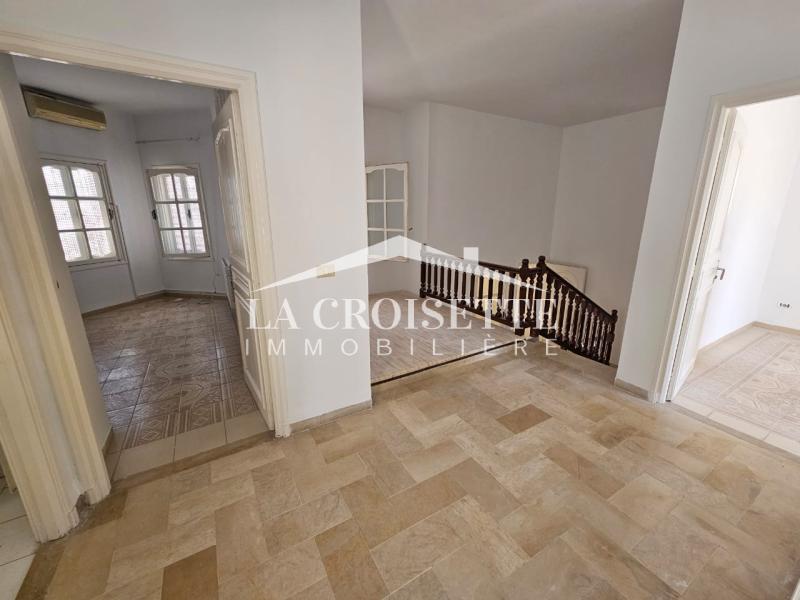 Duplex S+4 avec jardin au Lac 1
