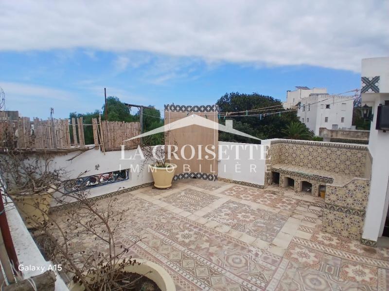 Duplex meublé S+3 avec terrasse à Sidi Bou Saïd