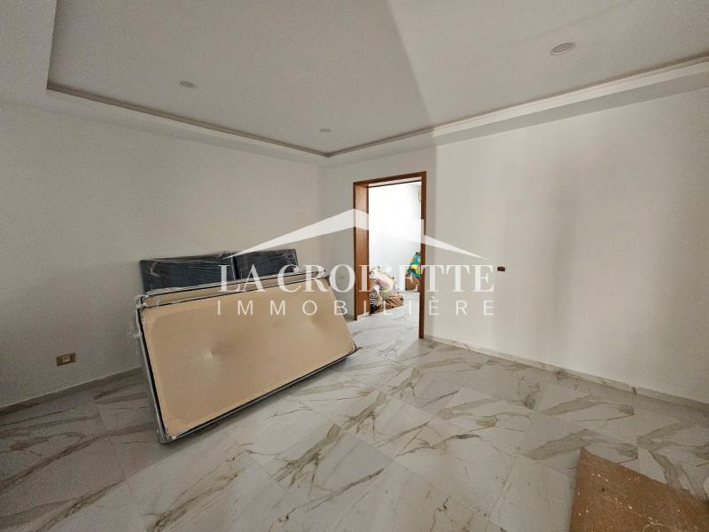 Duplex S+4 avec terrasse aux Berges du Lac1